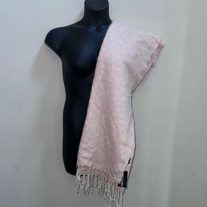 STEVE MADDEN BLANKET SCARF.  (Leopard)